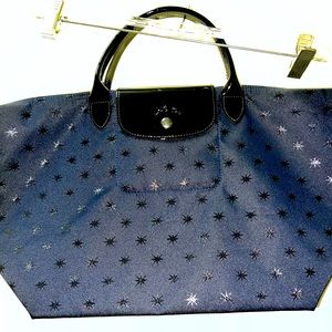 LONGCHAMP LE PLIAGE ETOILES STAR NAVY BLUE BAG WITH BLACK PATENT HANDLES & TRIM